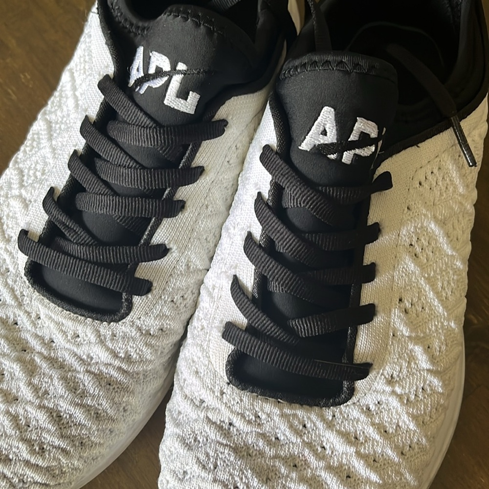 APL gray and Black Athletic 8.5 tech loom - Picture 2 of 8